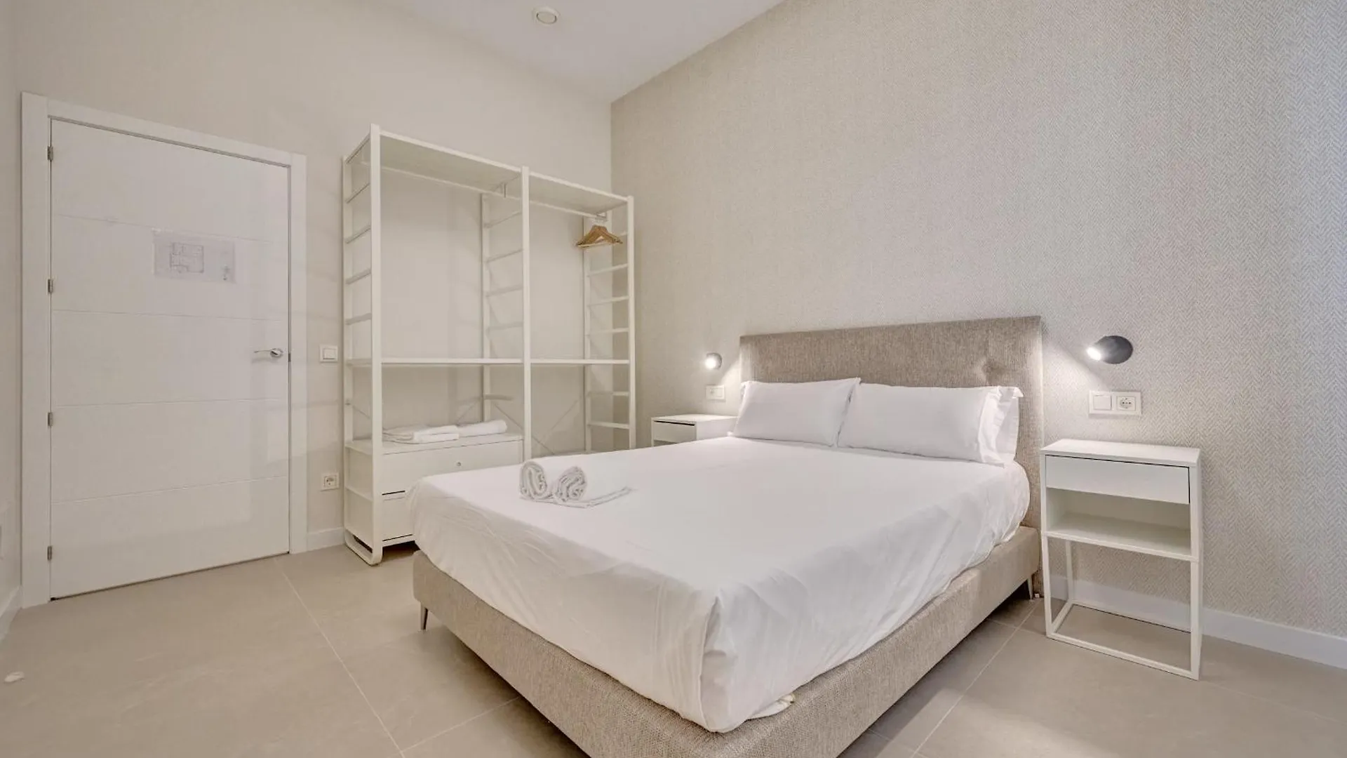 Apartamentos Panda By Clabao Pamplona Apartment